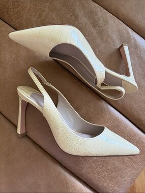 Elegant Women's Ivory Slingback Pointed-Toe Heels